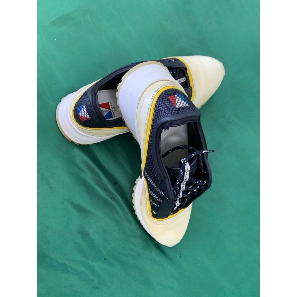 Shoes - Picture 12 of 12